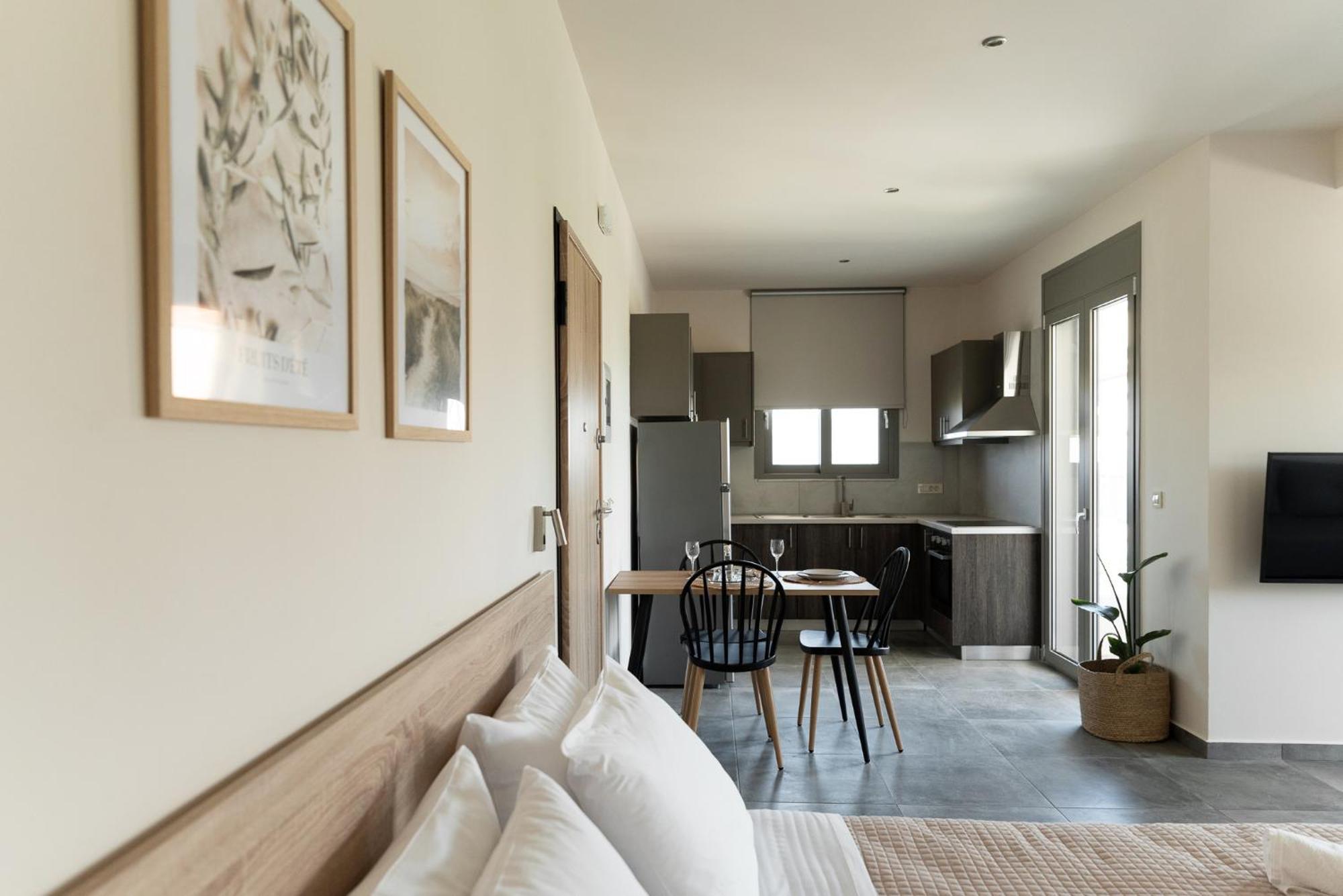 Oliva Verde Residences Galatas  Экстерьер фото